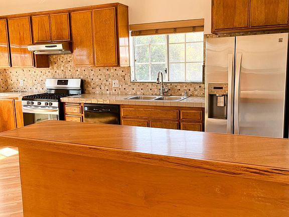 3rd image of 4825 Sawtelle Blvd #1/2