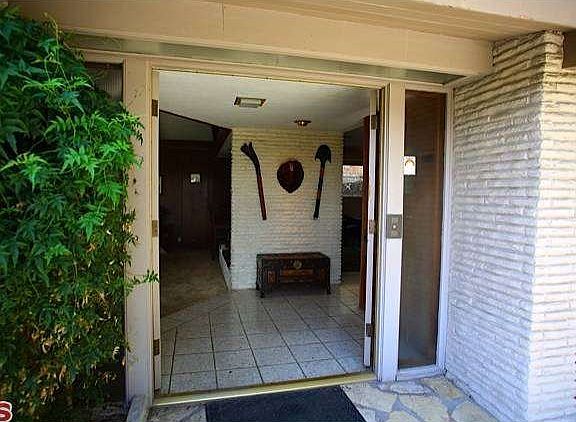 2nd image of 21418 Salamanca Ave
