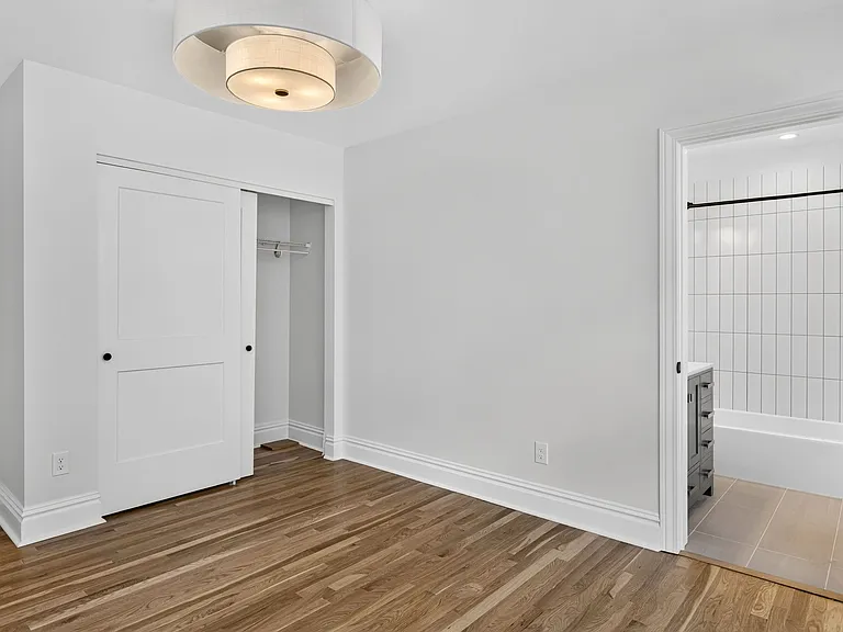 7519 Oxford Dr #2B — Photo 21