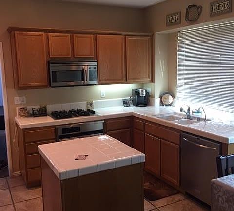 4th image of 680 Country Rose Ln