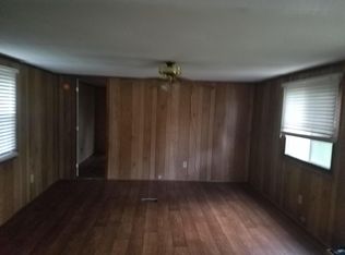 819 Dog Bluff Rd, Galivants Ferry, SC 29544