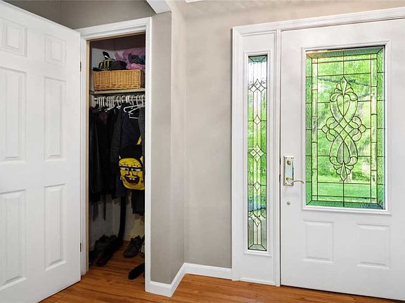 3rd image of 780 Coalport Dr #105