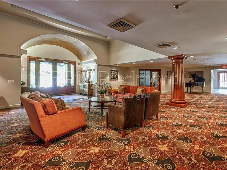 1735 Peachtree St NE #226 — Photo 37