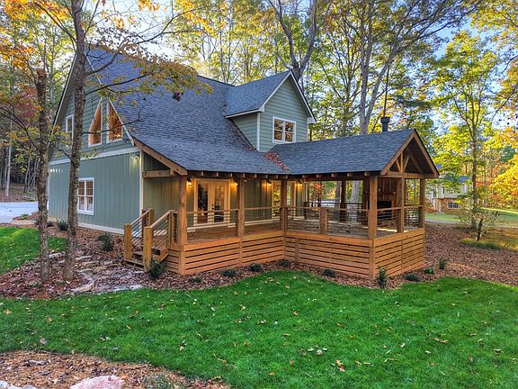 6th image of 646 High Country Cir