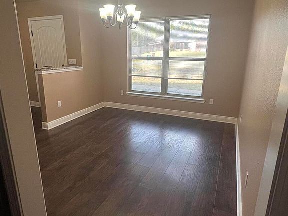 2nd image of 14912 Camp Ln