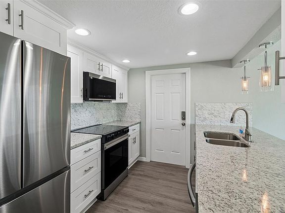 2nd image of 4417 Rudder Way