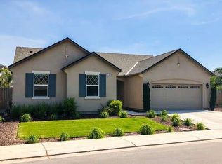 1360 Windsong Dr, Tulare, CA 93274