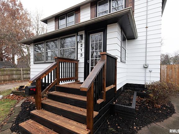 3rd image of 213 N Williams St