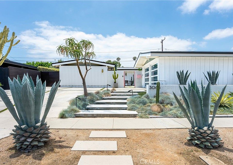 1st image of 3065 Stevely Ave