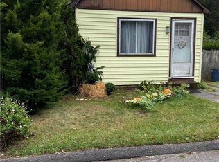 70 King Rd, Rocky Point, NY 11778