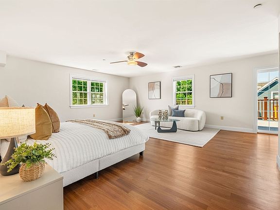 2nd image of 39 Fenton St Unit 7