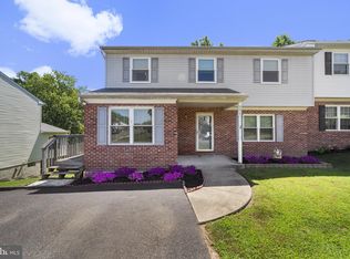 4015 Yorktown Dr, Upper Chichester, PA 19061