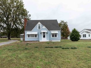 1511 Joe Wheeler Dr, Tuscumbia, AL 35674