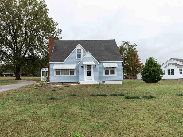 1511 Joe Wheeler Dr, Tuscumbia, AL 35674