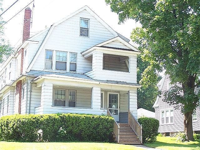 House @ 119 Maplewood Ave