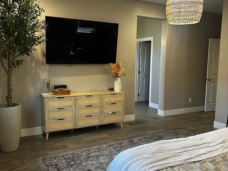 340 Sage St — Photo 2