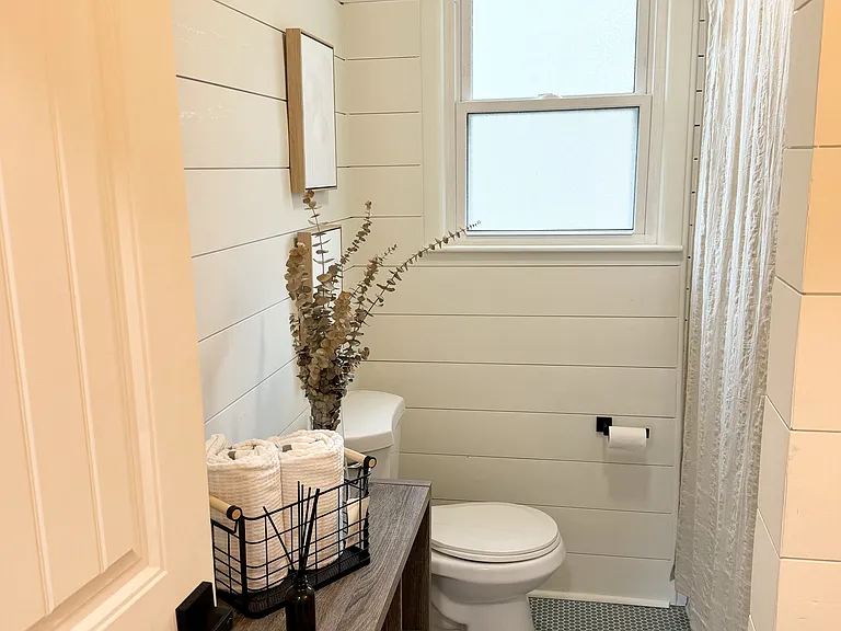 830 Rose Park Dr — Photo 11