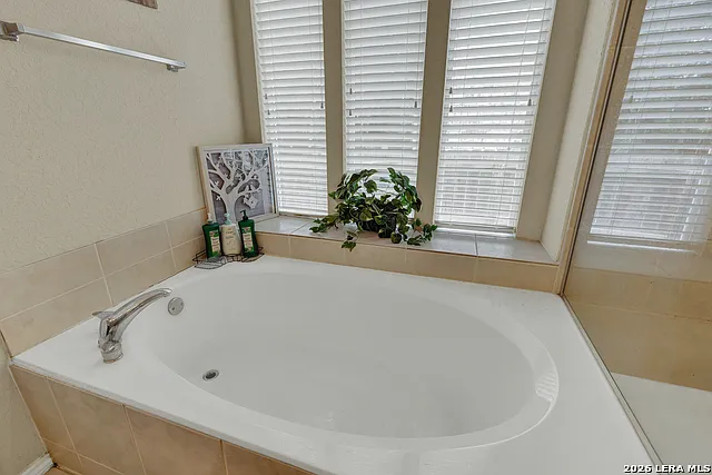 2536 Woodbridge Way — Photo 21
