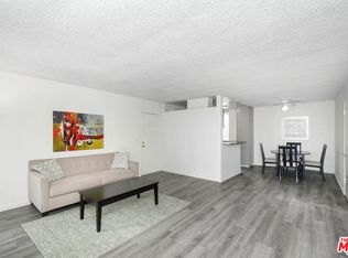1208 W Adams Blvd #17, Los Angeles, CA 90007