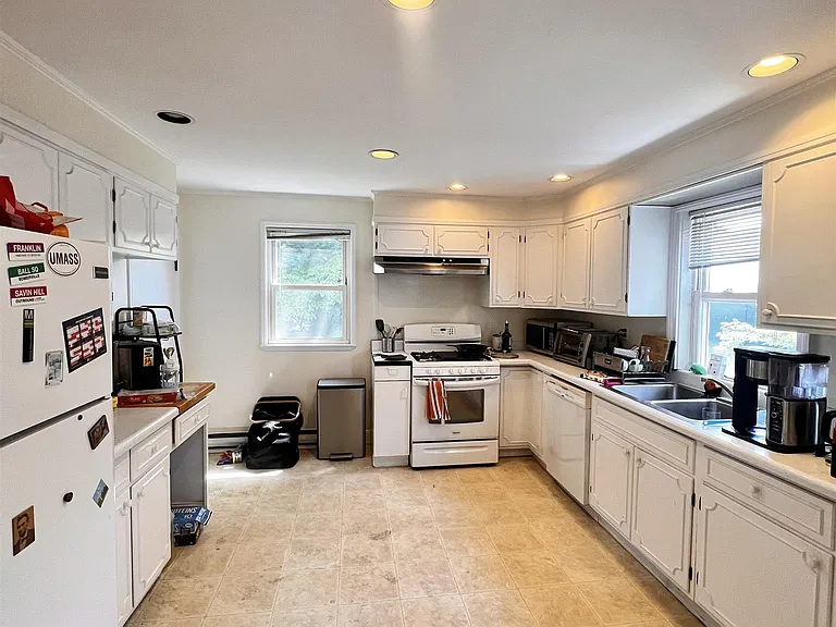 26 Rogers Ave #2 — Photo 3