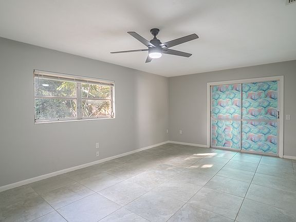 5th image of 124 Shelley Dr