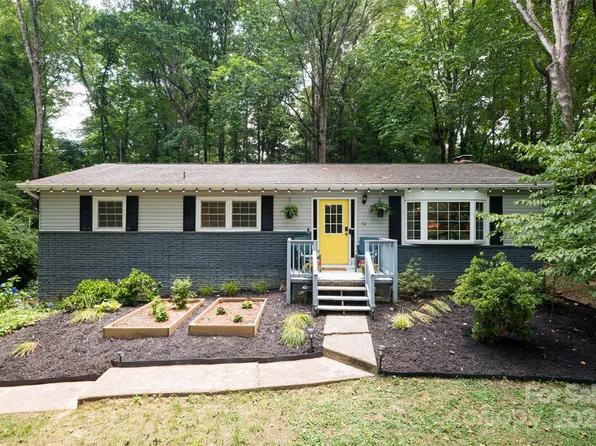 74 English Dr, Candler, NC 28715