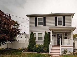 2 Elmwood Ave, Haverhill, MA 01835