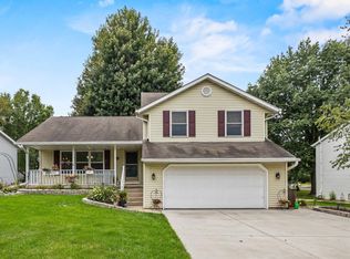 5410 Chestnut Ln, Mc Farland, WI 53558