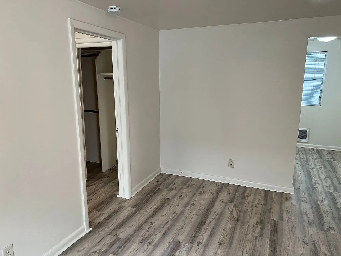 1 Bedroom Unit near U of O Campus — Photo 2