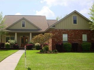 109 Petz Ave, Fairhope, AL 36532