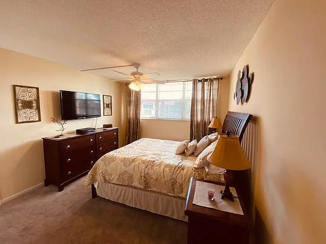 9420 S Hollybrook Lake Dr #305 — Photo 9
