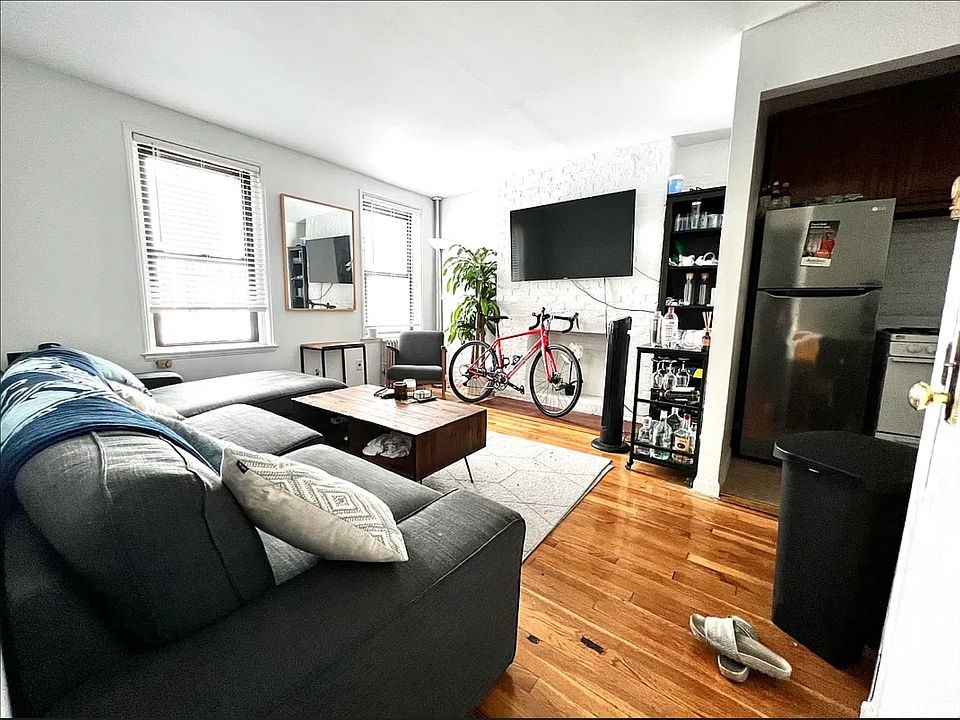 1st image of 412 E 11th St APT 2RB
