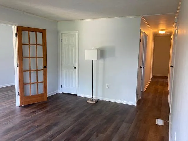 811 Minnie St — Photo 5
