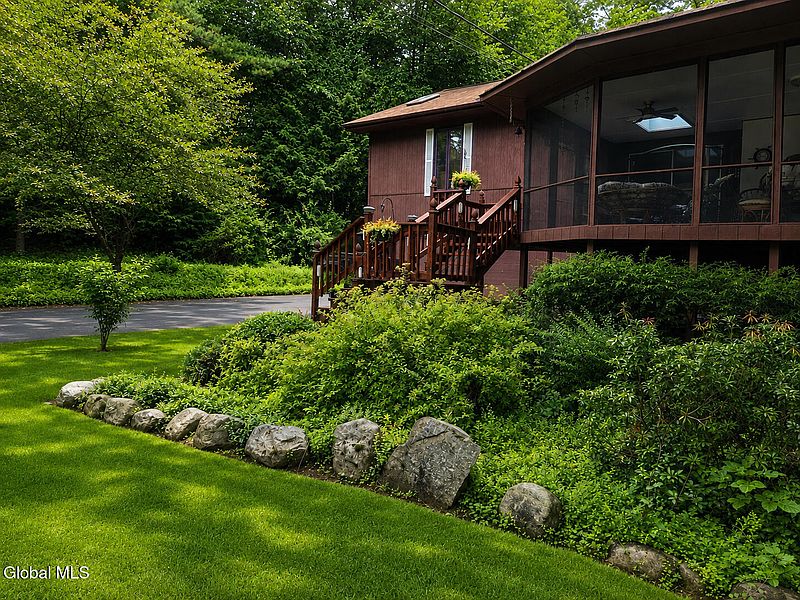 2nd image of 44 Brant Lake Estates Road