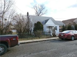 717 7th St, Whitehall, PA 18052