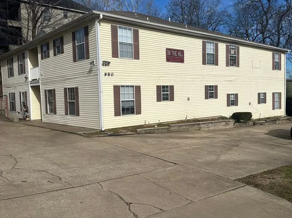 980 W Cleveland St #6, Fayetteville, AR 72701