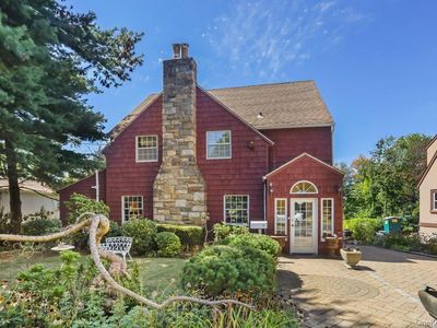 889 James Street, Pelham, NY, 10803