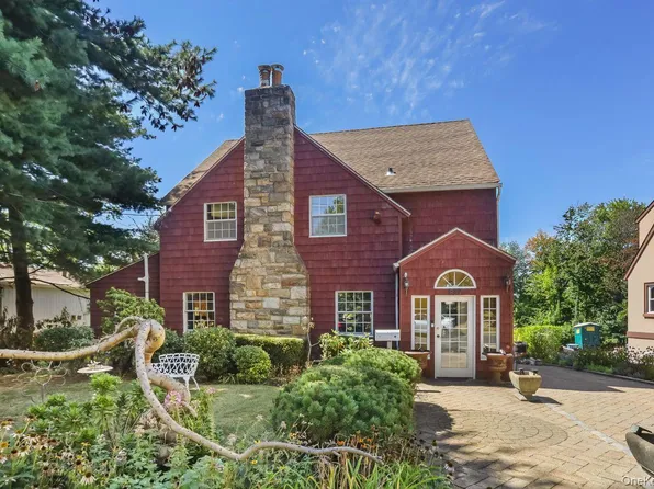 889 James Street, Pelham, NY 10803