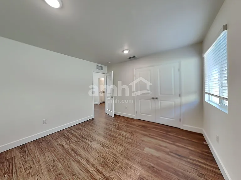 6035 Schmidt St — Photo 18