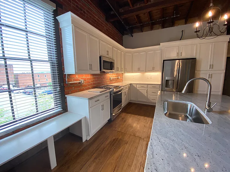 1200 Commerce St #3 — Photo 2