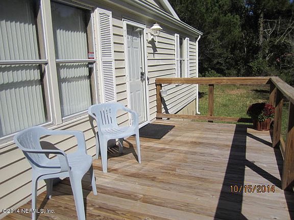 3rd image of 386 Circle Dr N