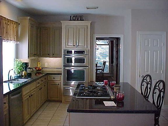 Island Kitchen