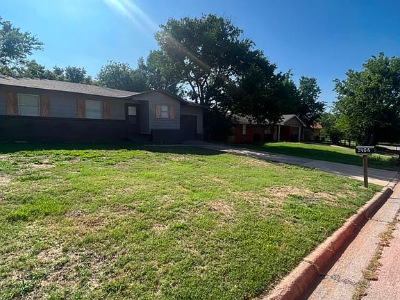 3rd image of 2406 NW 4th St