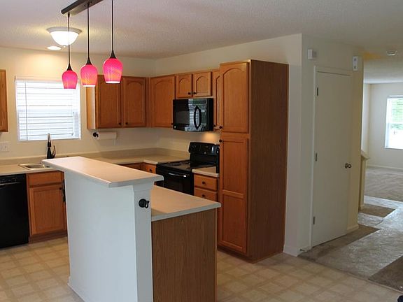 5th image of 10501 Apple Creek Way