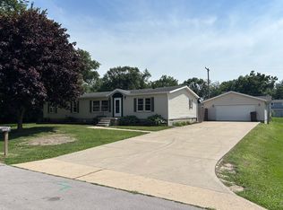 3296 6th St, Monroe, MI 48162