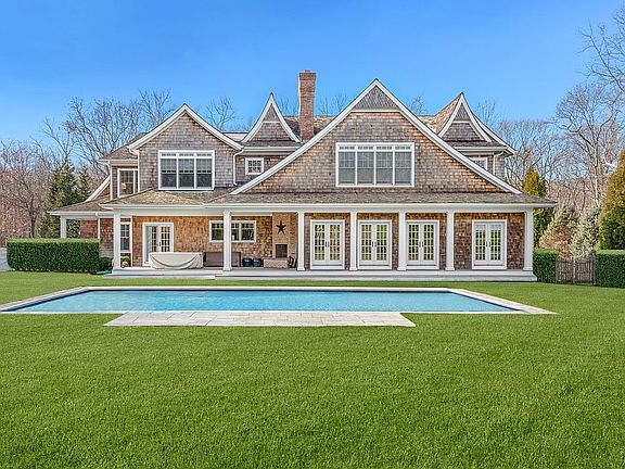 Gracious Back Yard
