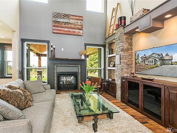 4th image of 3316 159th Ave NE