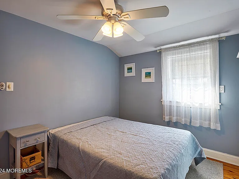 304 Arnold Ave — Photo 30