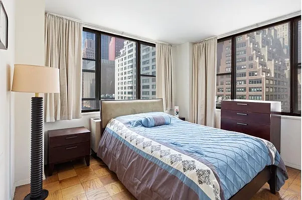 Rented by Douglas Elliman | media 14