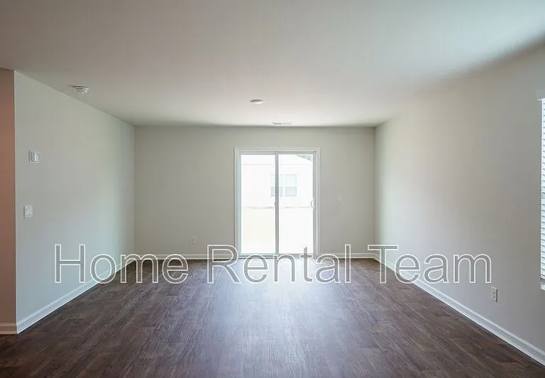 110 Painted Lady Loop — Photo 7